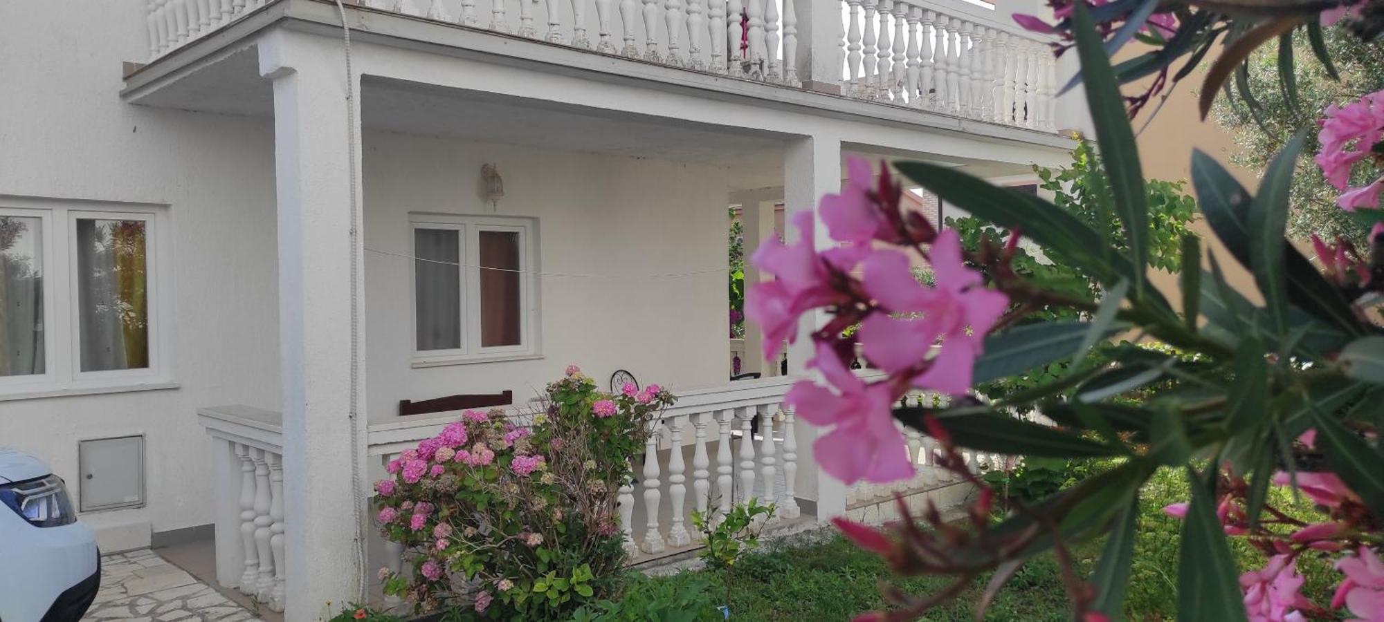 Villa Dusper تروغير المظهر الخارجي الصورة