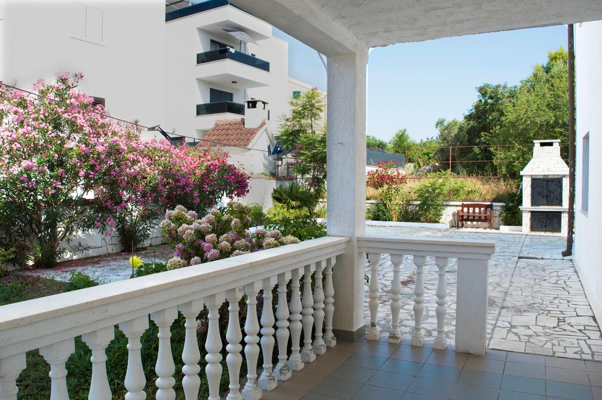 Villa Dusper تروغير الغرفة الصورة